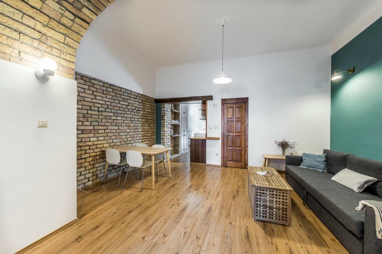 French Touch Apartment With Free Parking Budapesta Exterior foto