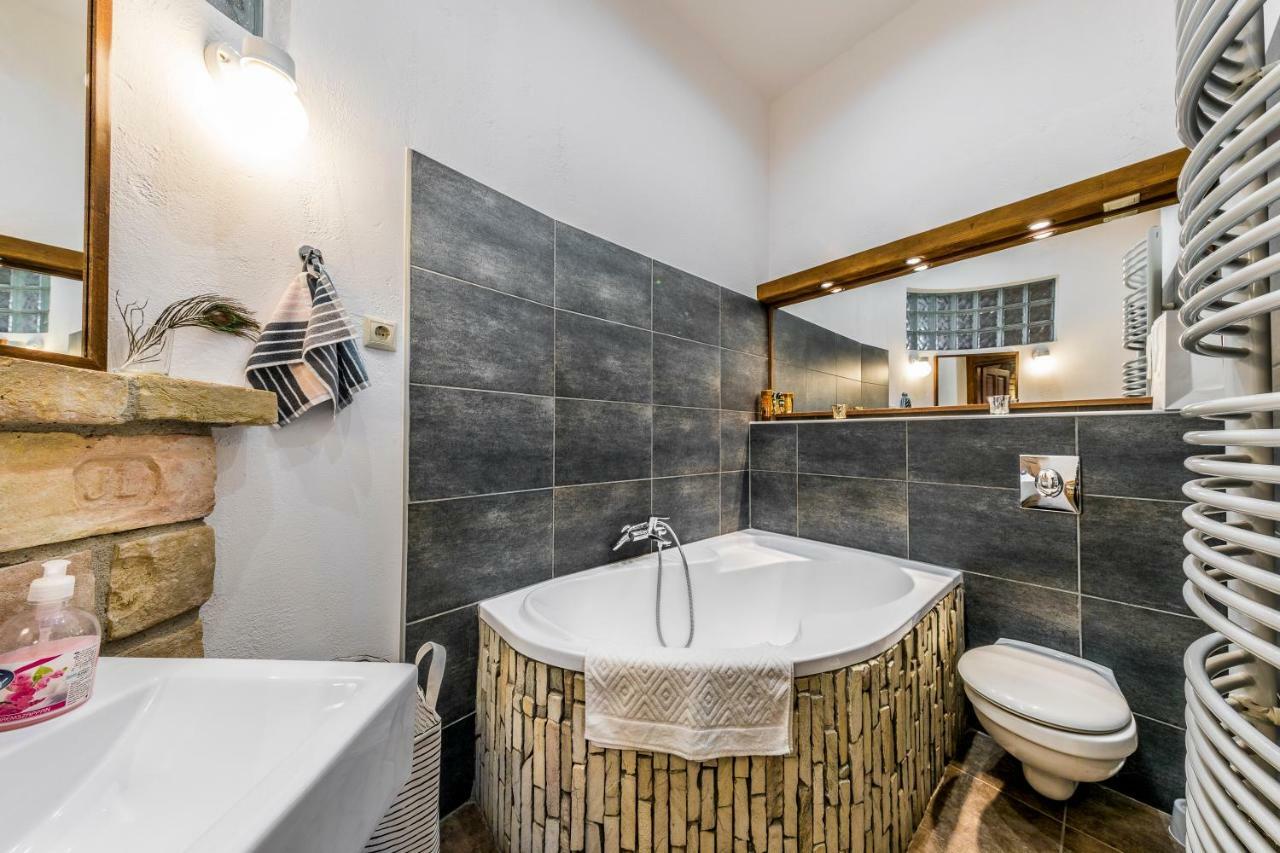 French Touch Apartment With Free Parking Budapesta Exterior foto